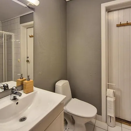 Holiday home Beautiful In Bovagen With Sauna Otreholmen