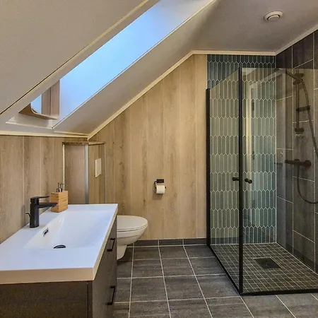 Beautiful In With Sauna Hébergement de vacances *